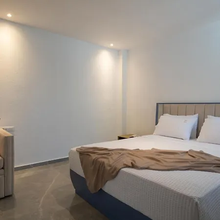 Acropol Golden نيوس مارماراس