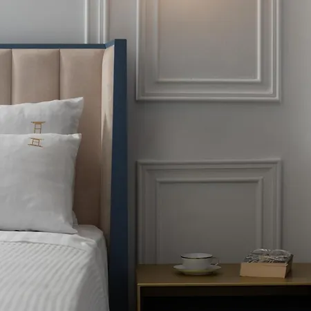 Acropol Golden نيوس مارماراس