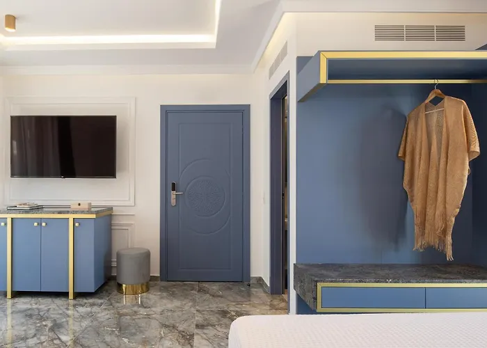 Acropol Golden Néos Marmarás