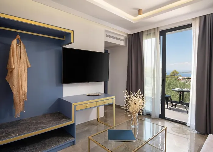 Acropol Golden Apart-hotel