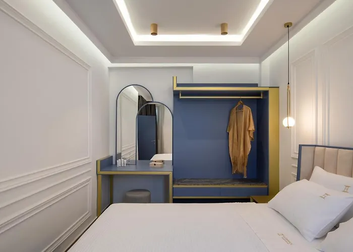 Acropol Golden Apart-hotel 4*