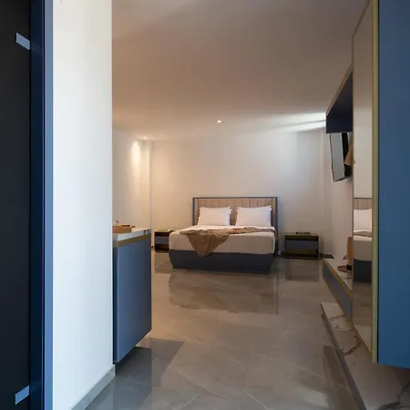 Ξενοδοχείο με διαμερίσματα Acropol Golden 4*